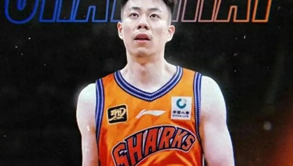 开云app-郭艾伦战上海男篮，来看看媒体怎么说，本土后卫差距